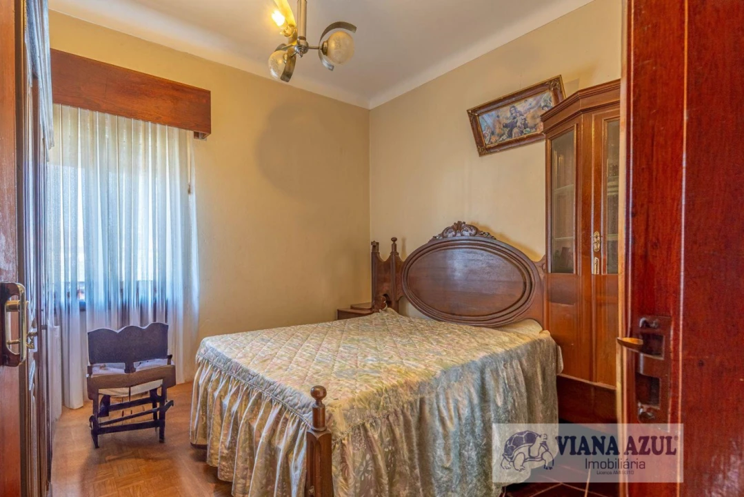 Moradia T3 para Venda em Darque Foto 3