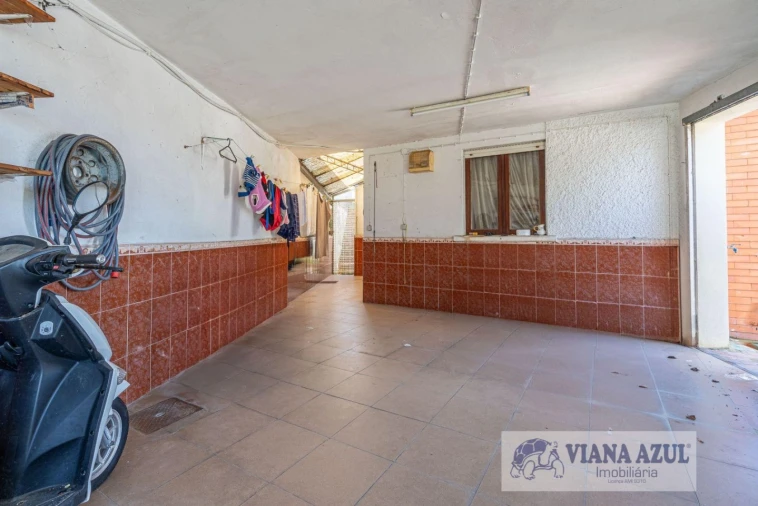 Moradia T3 para Venda em Darque Foto 5