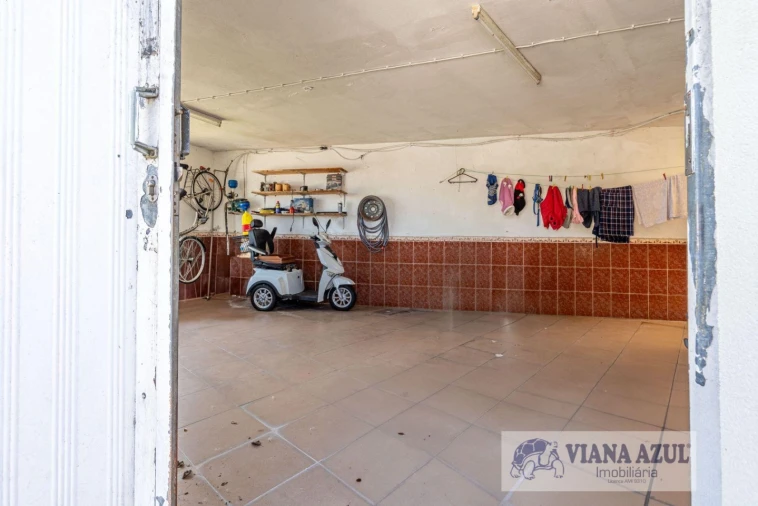 Moradia T3 para Venda em Darque Foto 12