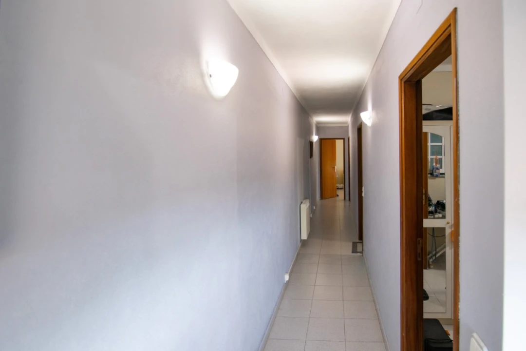 Moradia T4 para Venda em Ferreira-A-Nova Foto 18