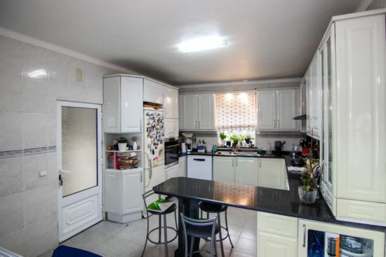 Moradia T4 para Venda em Ferreira-A-Nova Foto 2