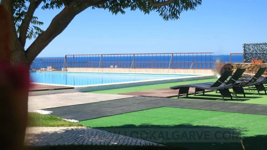 Negócio para Venda em Lagos (São Sebastião e Santa Maria)