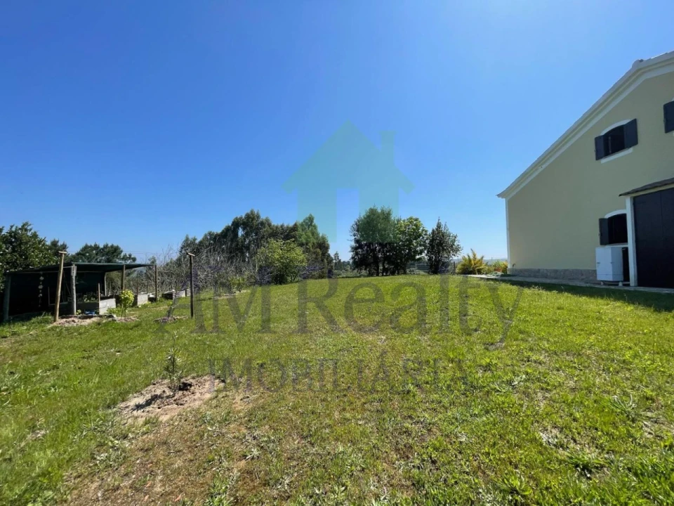 Moradia T4 para Venda em A dos Negros Foto 7