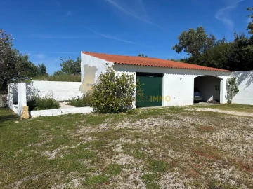 Moradia T4 para Venda em Madalena e Beselga