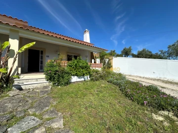Moradia T4 para Venda em Madalena e Beselga