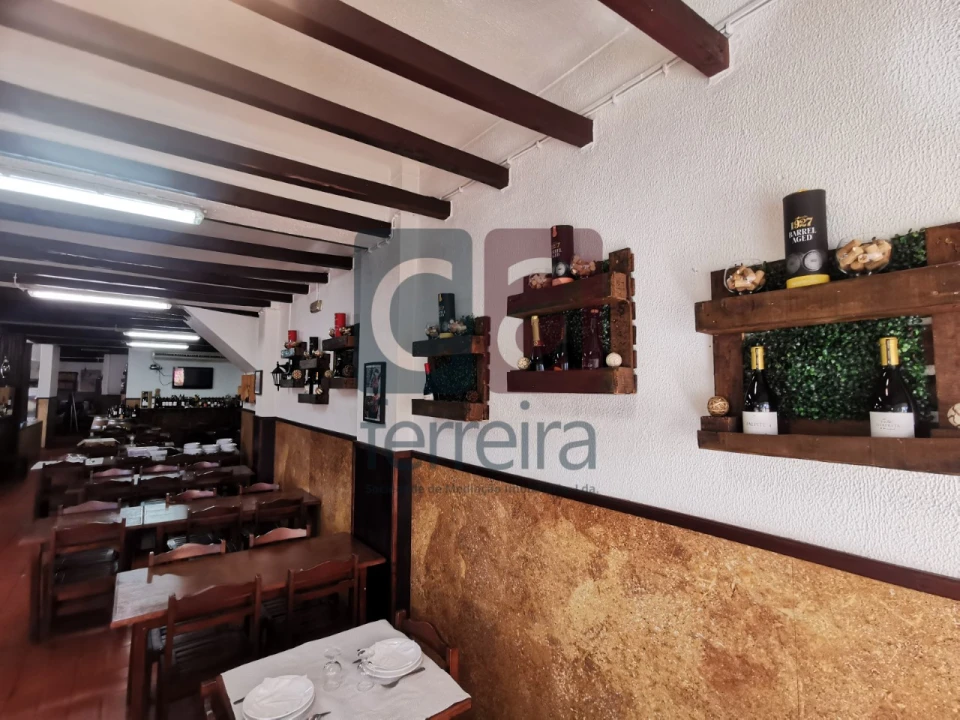Negócio para Venda em Almeirim Foto 7