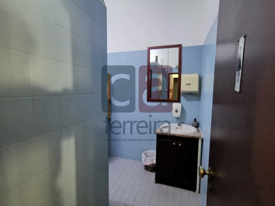 Negócio para Venda em Almeirim Foto 27