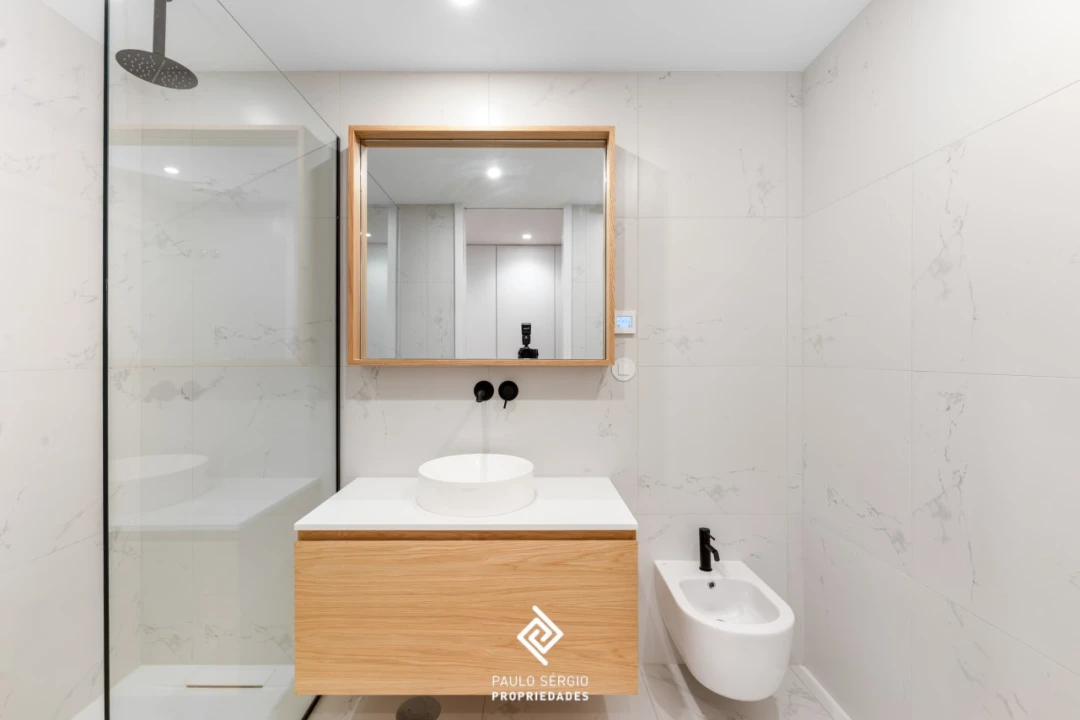 Apartamento T1 para Venda em Canidelo Foto 5