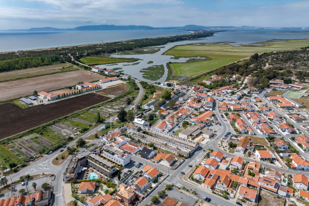 Apartamento T1 para Venda em Comporta Foto 2