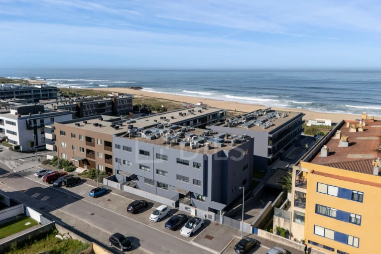 Apartamento T4 para Venda em Canidelo Foto 28