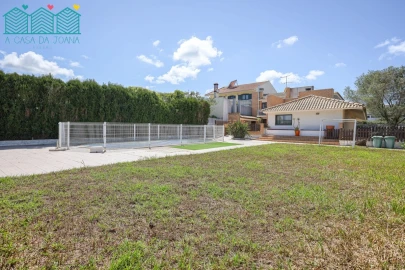 Moradia T5 para Venda em Aradas