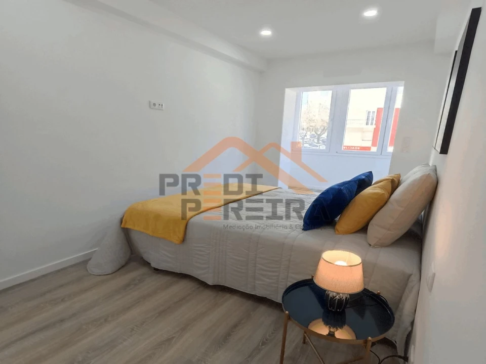 Apartamento T3 para Venda em Benfica Foto 15