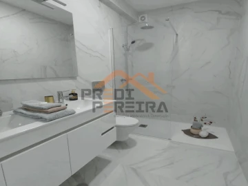 Apartamento T3 para Venda em Benfica
