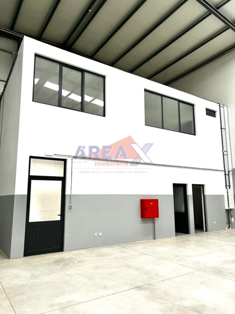 Armazém para Arrendamento em Carregosa Foto 19