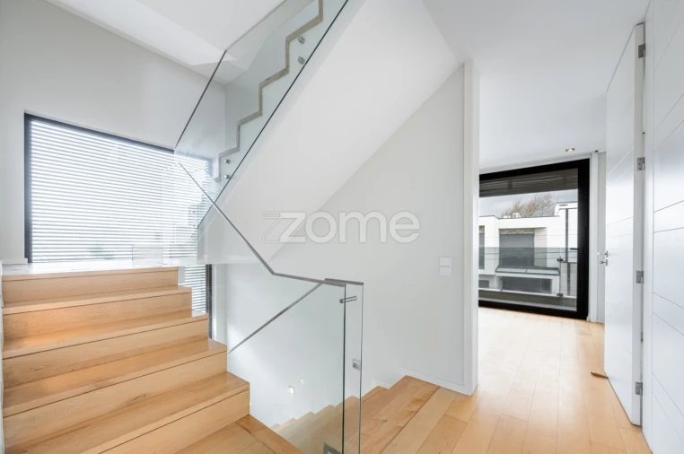 Moradia T3 para Venda em Madalena Foto 45