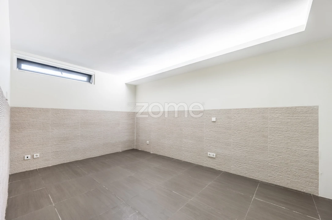 Moradia T3 para Venda em Madalena Foto 34