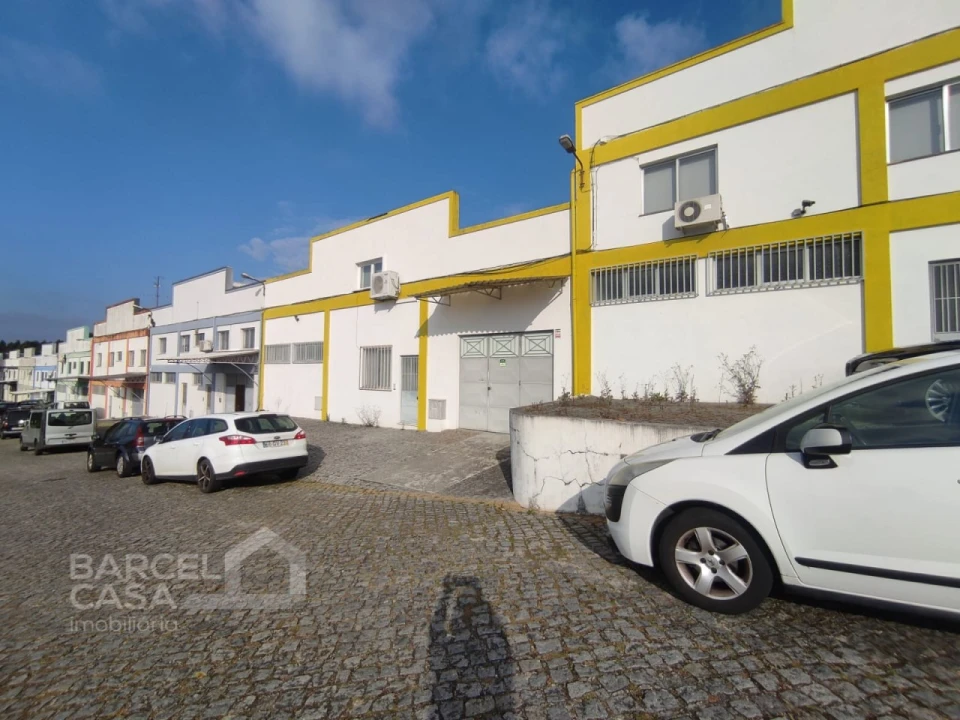 Armazém para Arrendamento em Barcelos, V.Boa, V.Frescainha Foto 1