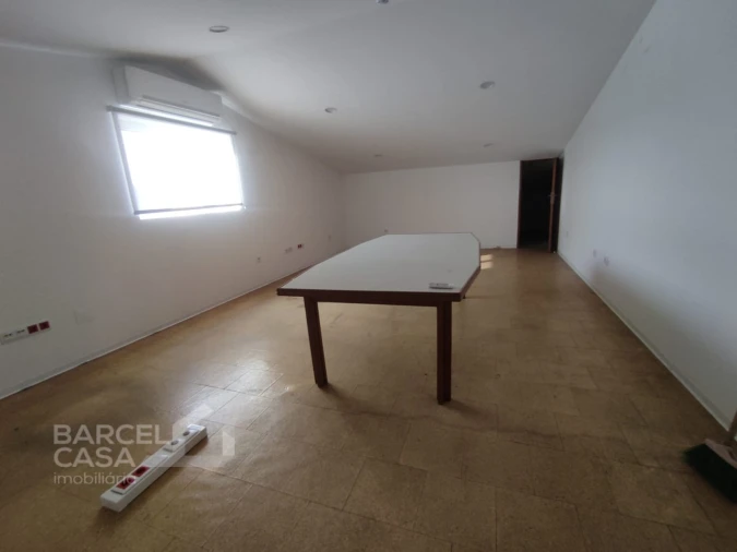 Armazém para Arrendamento em Barcelos, V.Boa, V.Frescainha Foto 14