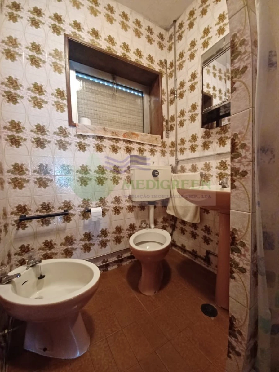 Moradia T4 para Venda em Junqueira Foto 12