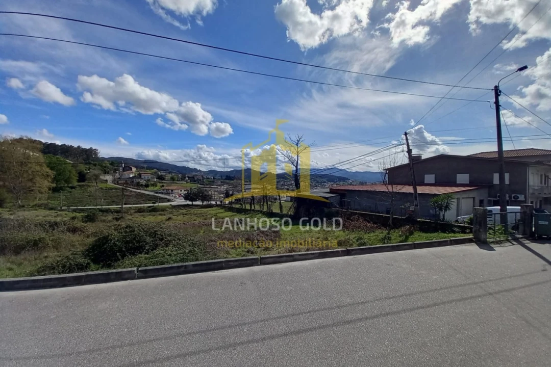 Terreno para Venda em Fonte Arcada e Oliveira Foto 5