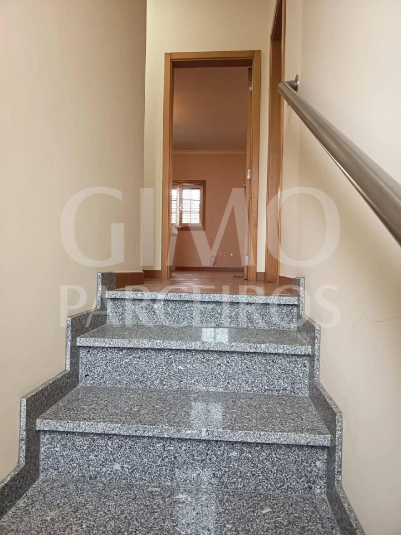 Moradia T3 para Venda em Oiã Foto 7