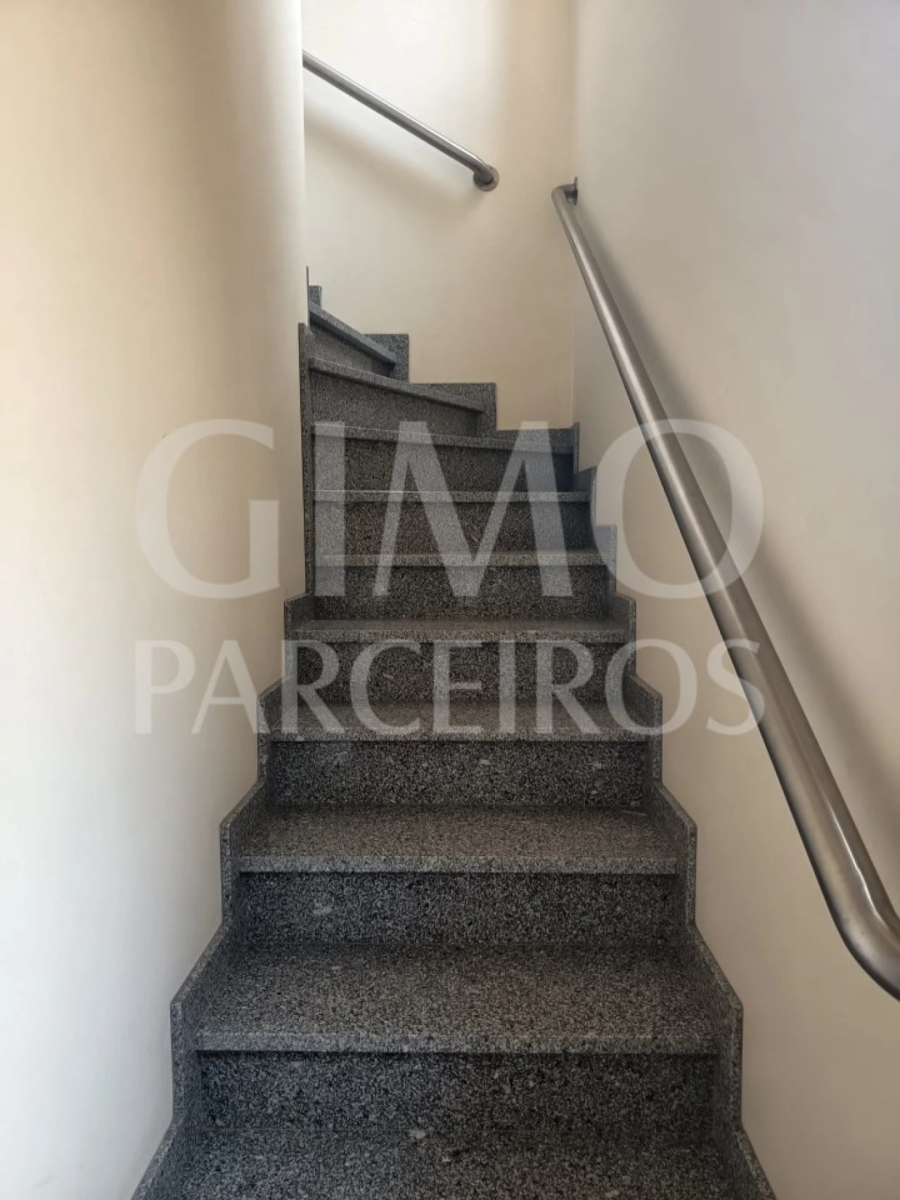 Moradia T3 para Venda em Oiã Foto 8