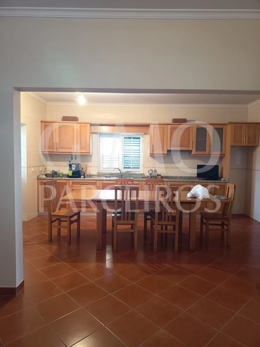 Moradia T3 para Venda em Oiã Foto 3