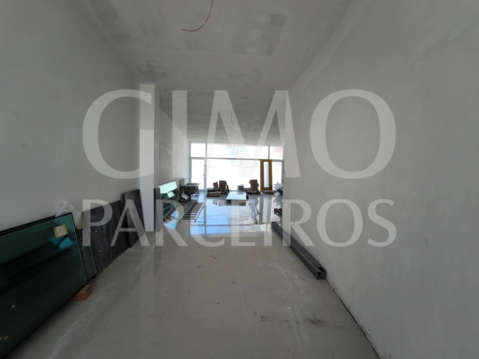 Loja para Venda em Gafanha da Boa Hora Foto 1