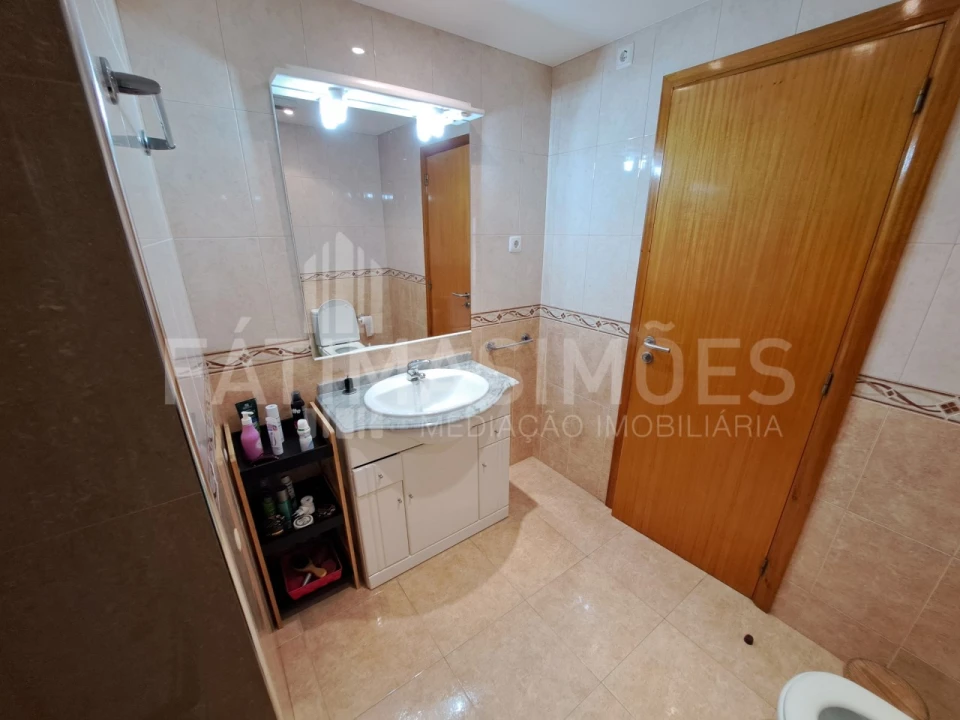 Apartamento T2 para Venda em Vila Praia de Ancora Foto 10