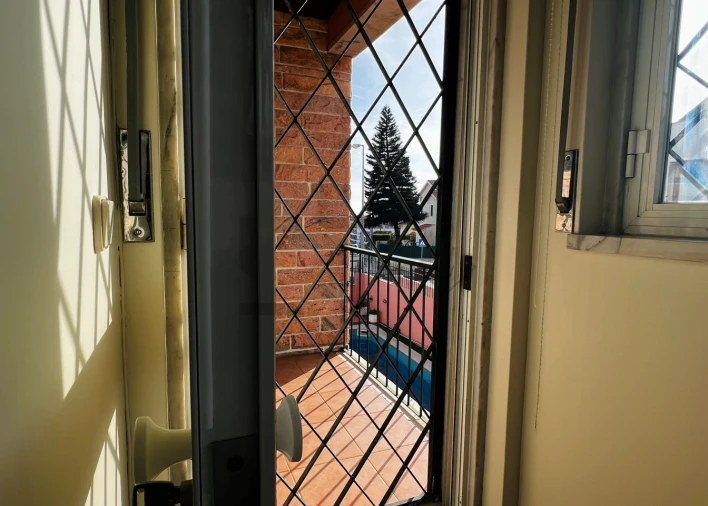 Moradia T5 para Venda em Carcavelos e Parede Foto 24