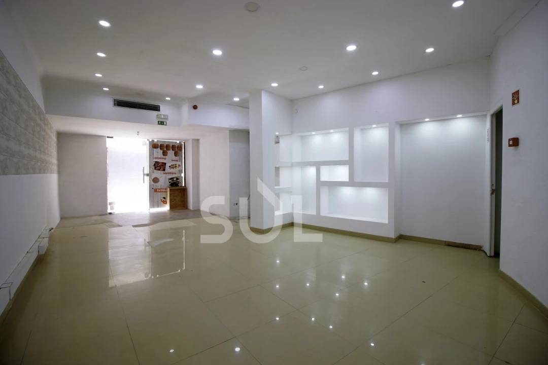 Negócio para Arrendamento em Portimão Foto 1