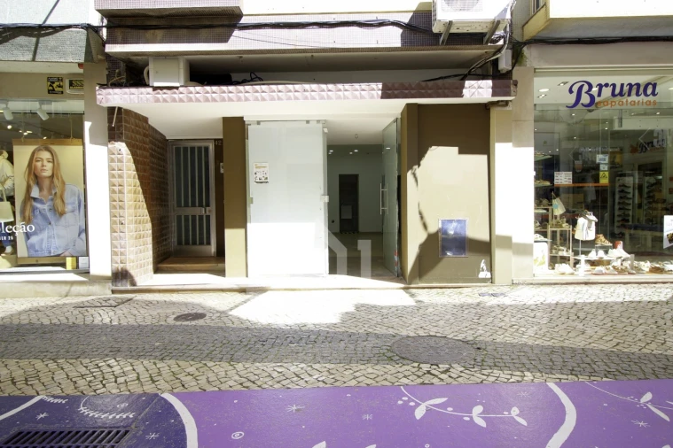 Negócio para Arrendamento em Portimão Foto 4