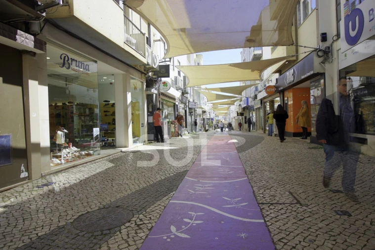 Negócio para Arrendamento em Portimão Foto 14