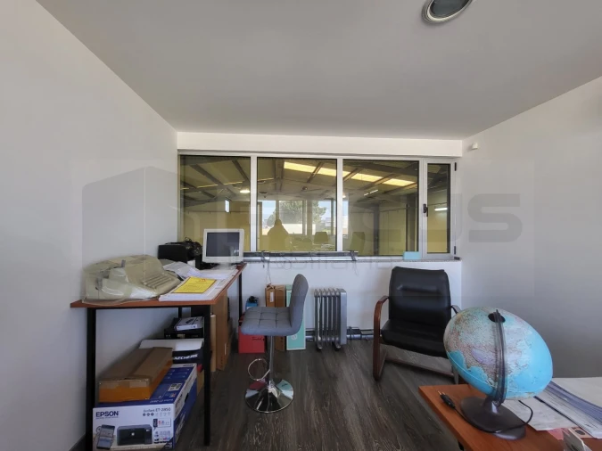 Armazém para Venda em Albergaria-A-Velha e Valmaior Foto 4