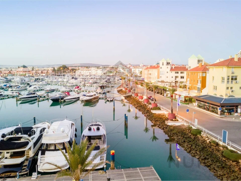 Negócio para Venda em Albufeira e Olhos de Água Foto 8