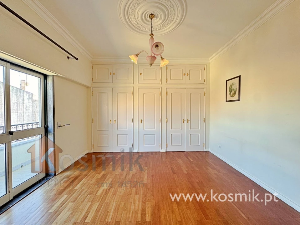 Prédio para Venda em Camarate, Unhos e Apelação Foto 11