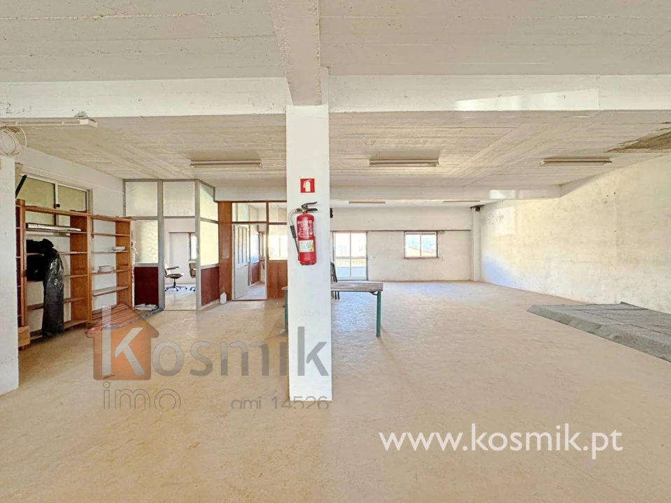 Prédio para Venda em Camarate, Unhos e Apelação Foto 28