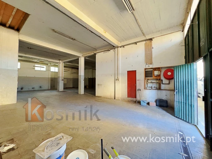 Prédio para Venda em Camarate, Unhos e Apelação Foto 4