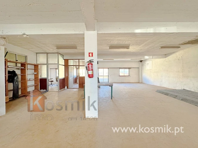 Prédio para Venda em Camarate, Unhos e Apelação Foto 28