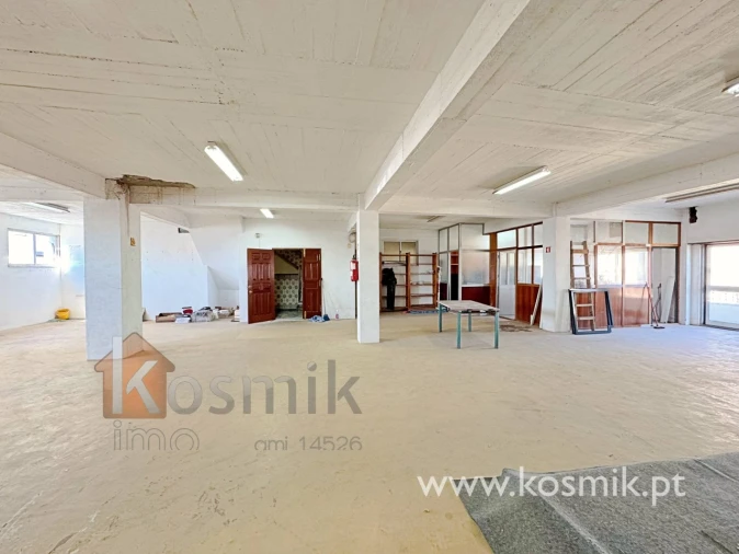 Prédio para Venda em Camarate, Unhos e Apelação Foto 30