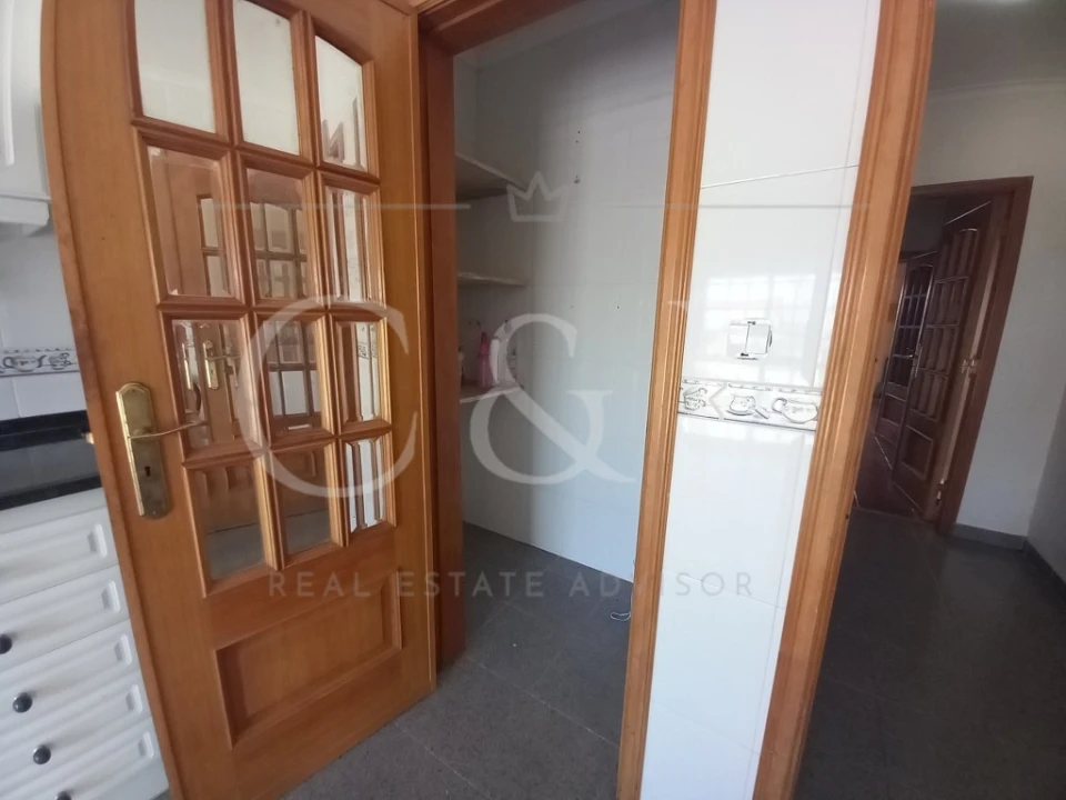 Moradia T4 para Venda em Santo Isidoro Foto 25