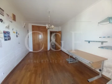 Moradia T4 para Venda em Santo Isidoro