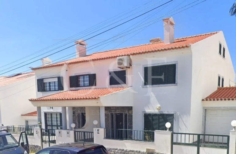 Moradia T4 para Venda em Santo Isidoro Foto 6