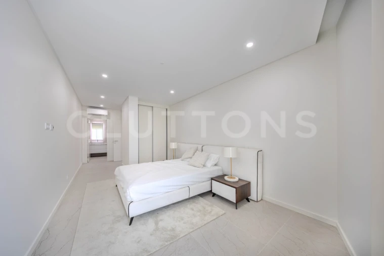 Apartamento T2 para Venda em Quarteira Foto 16