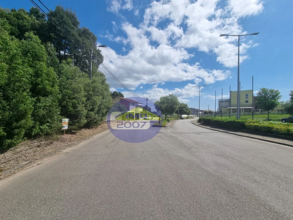Terreno para Venda em Sandim, Olival, Lever e Crestuma Foto 3
