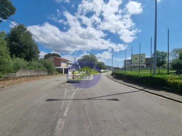 Terreno para Venda em Sandim, Olival, Lever e Crestuma