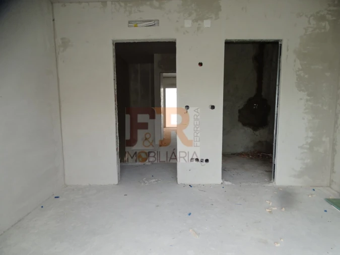 Moradia T2 para Venda em Fernao Ferro Foto 20