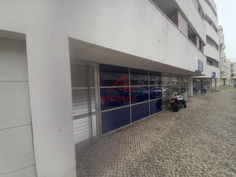 Escritório para Venda em Algés, Linda-A-Velha e Cruz Quebrada-Dafundo Foto 10