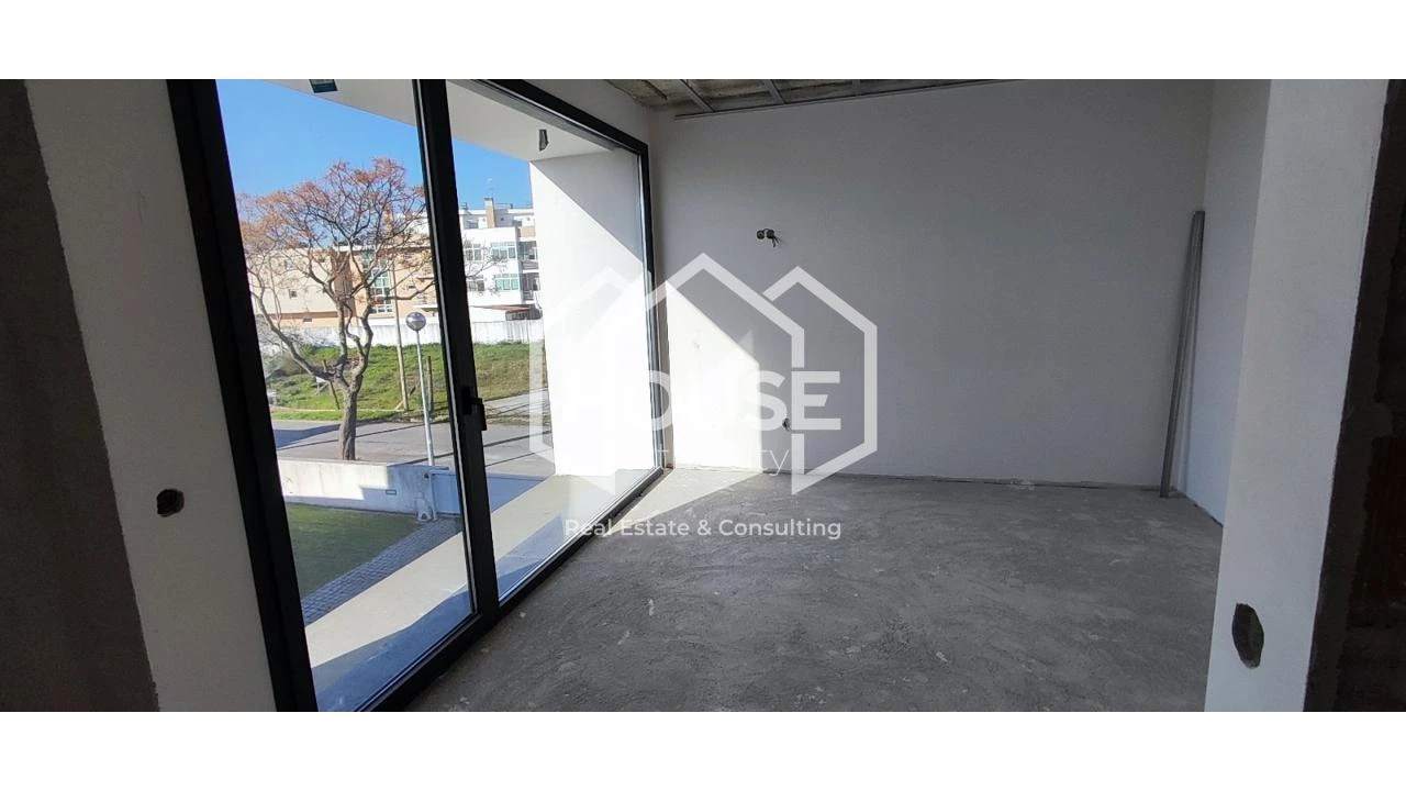 Moradia T4 para Venda em Santa Joana Foto 25