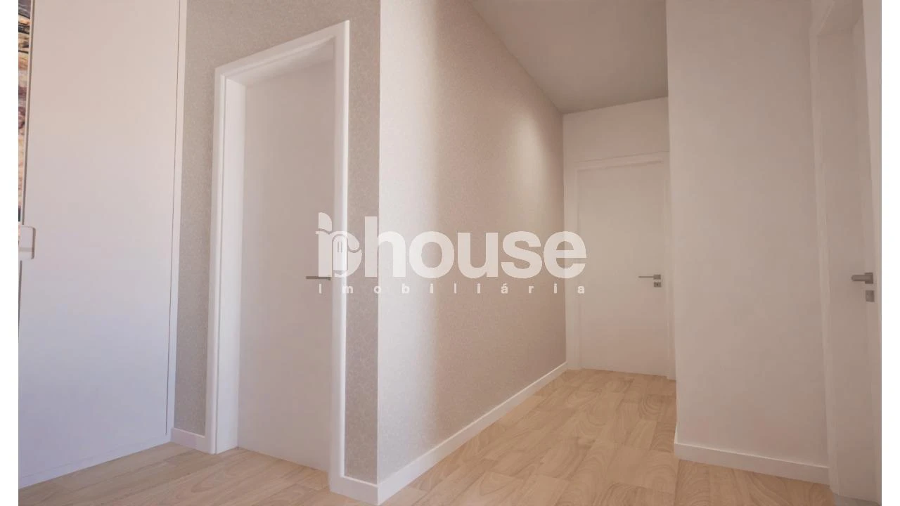 Moradia T2 para Venda em São Pedro de Veiga de Lila Foto 15